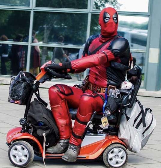 deadpool cosplay